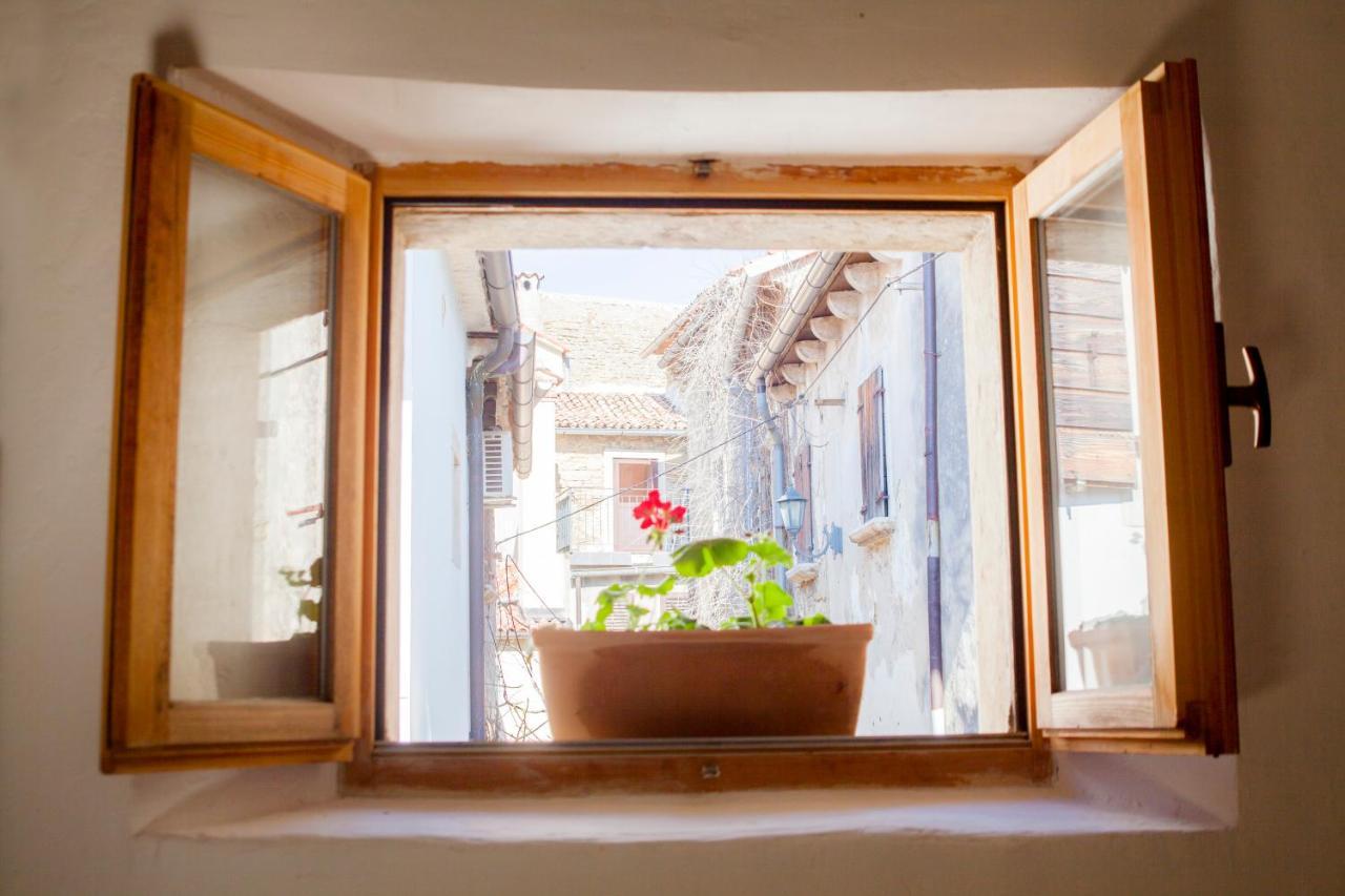 Amarilis Rooms Grožnjan Esterno foto